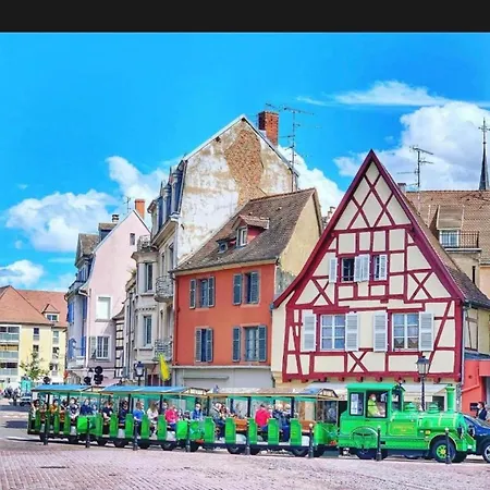 Happy With Private Parking Apartamento Colmar